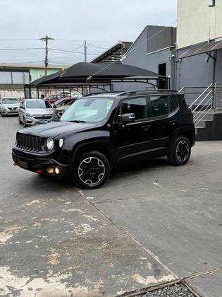 JEEP RENEGADE 2.0 16V TURBO DIESEL TRAILHAWK 4P 4X4 AUTOMÁTICO JEEP RENEGADE 2.0 16V TURBO DIESEL TRAILHAWK 4P 4X4 AUTOMÁTICO